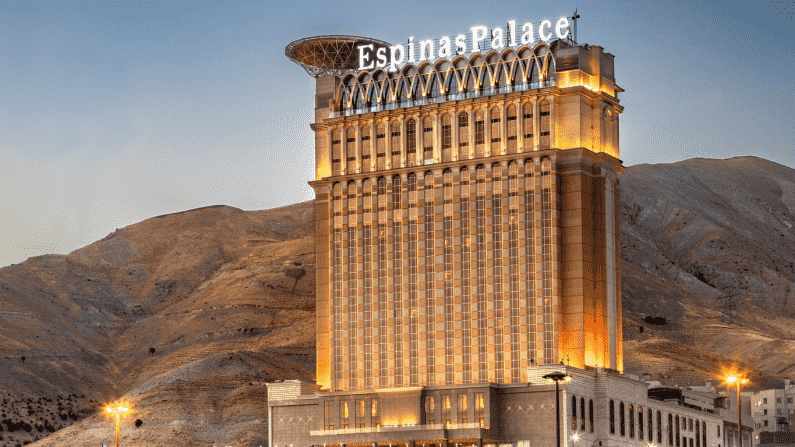 استخدام کارشناس IT در هتل اسپیناس تهران